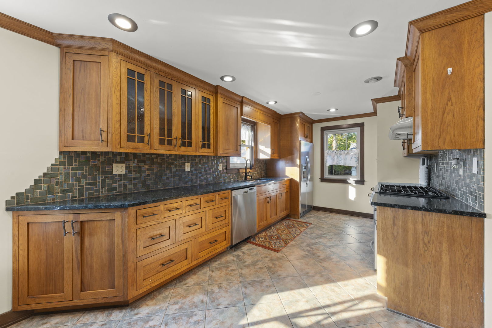 1913 Birch Road, Homewood, IL 60430