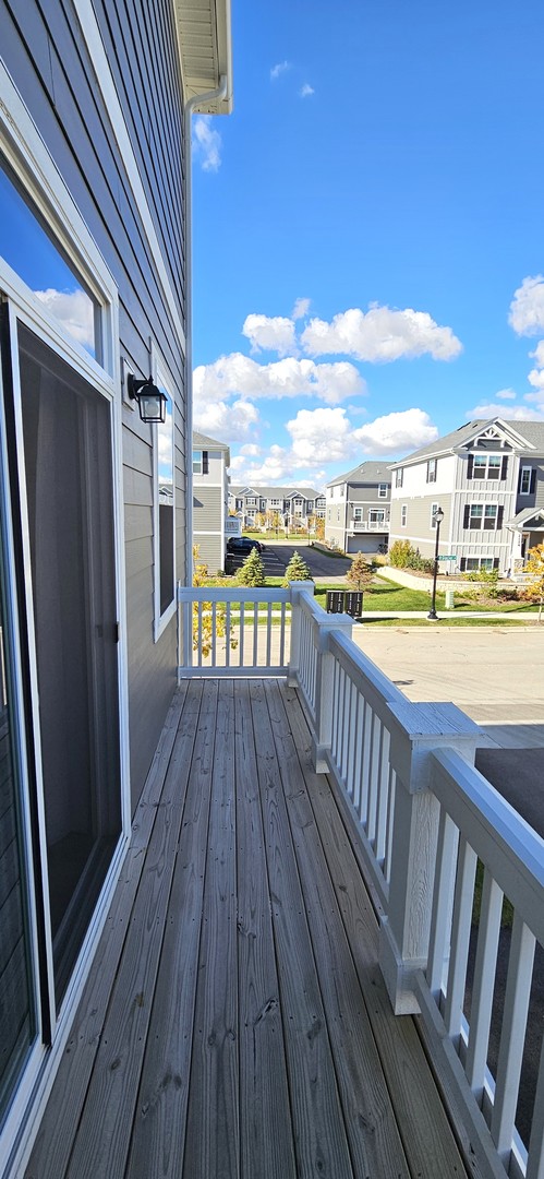 2227 Glacier Street, Mundelein, IL 60060