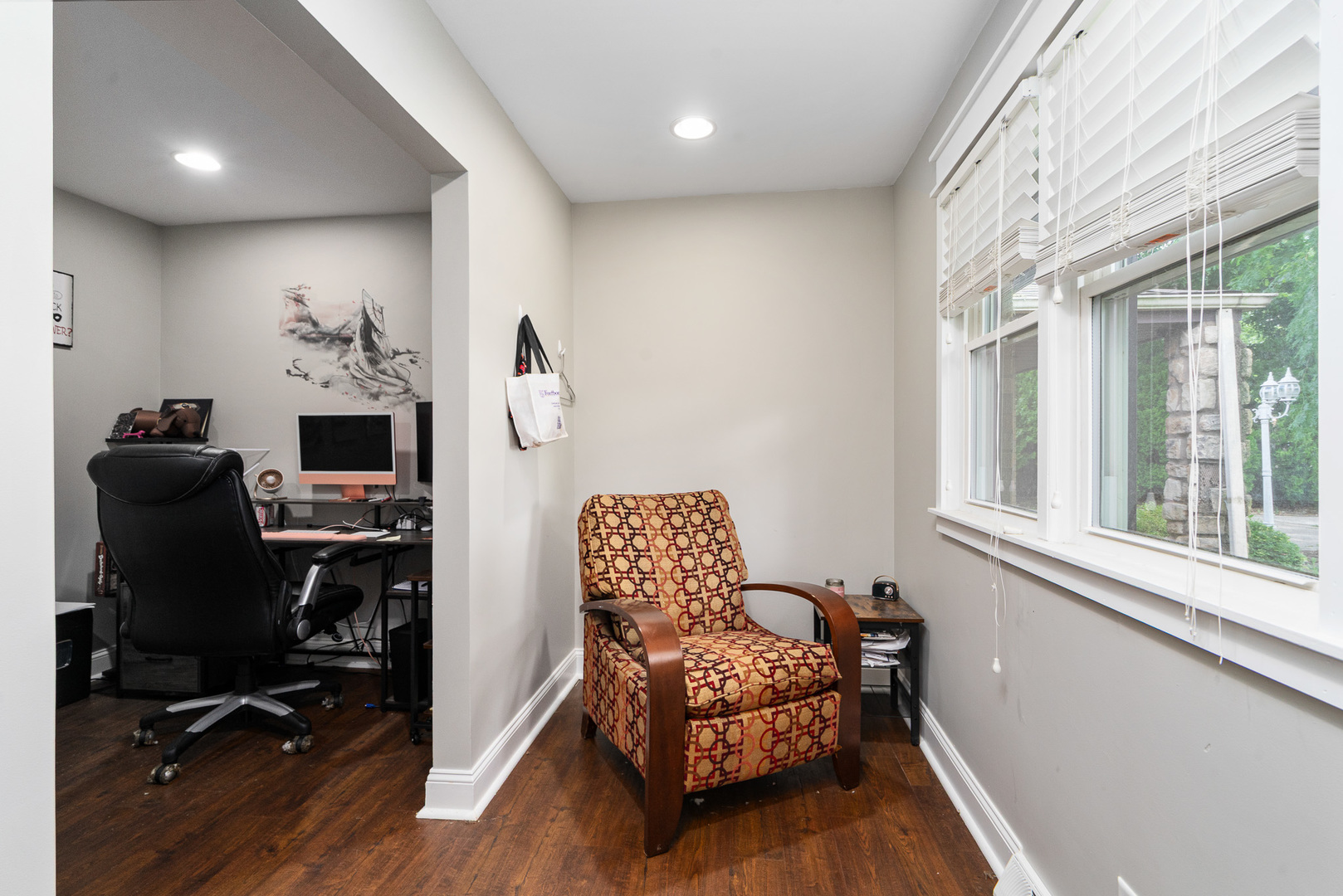 16000 Long Avenue, Oak Forest, IL 60452