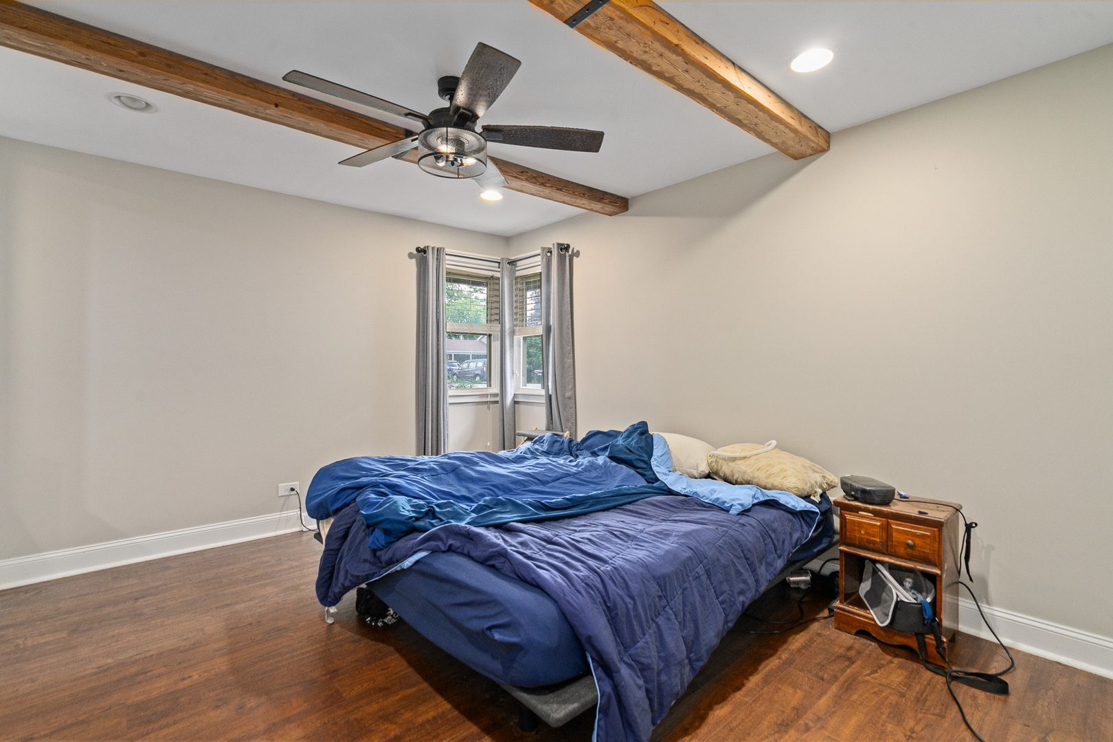 16000 Long Avenue, Oak Forest, IL 60452