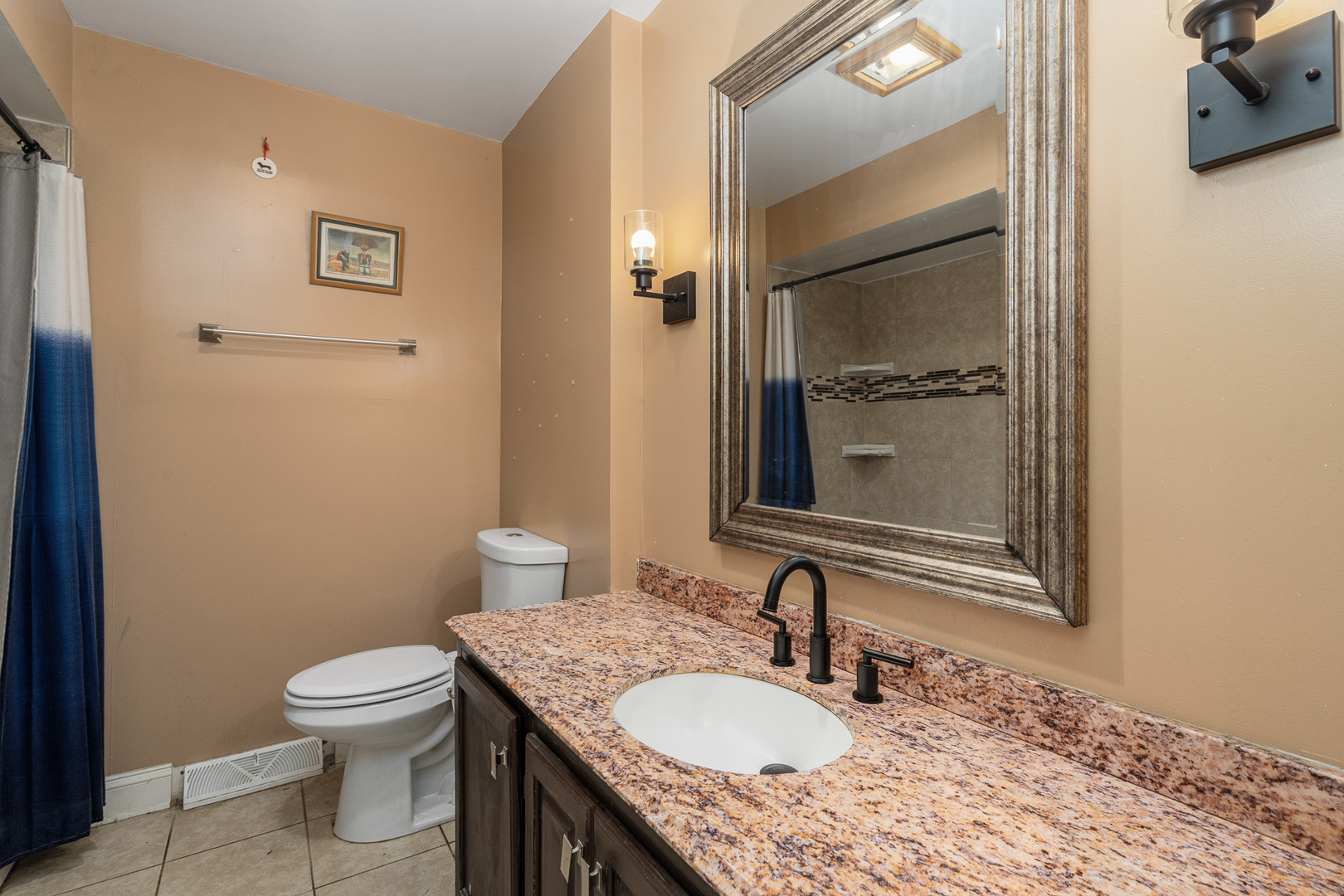 16000 Long Avenue, Oak Forest, IL 60452