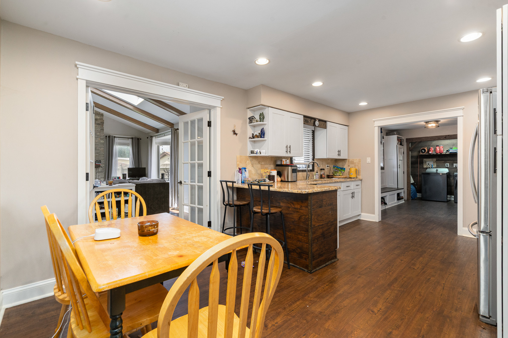 16000 Long Avenue, Oak Forest, IL 60452