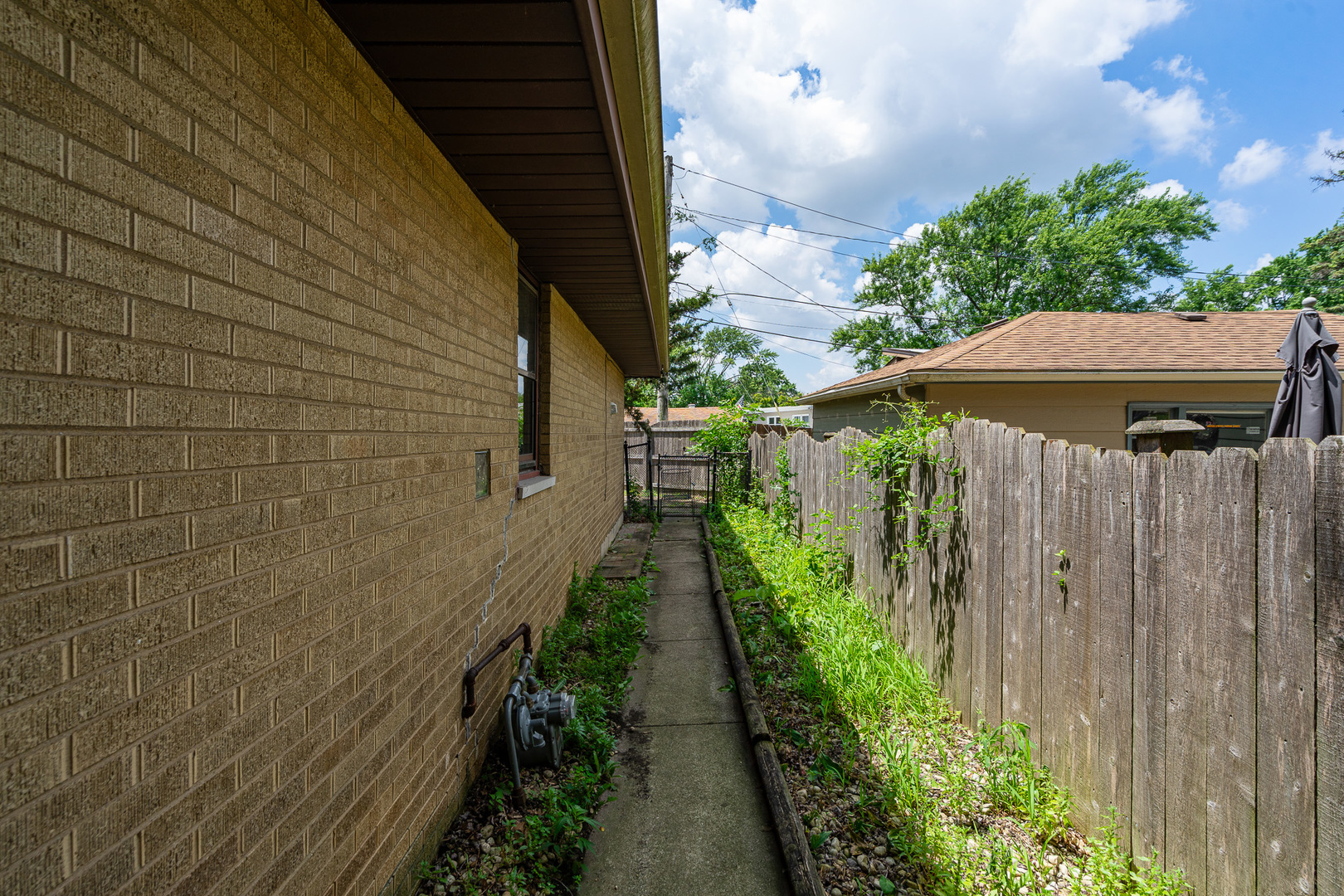 16000 Long Avenue, Oak Forest, IL 60452