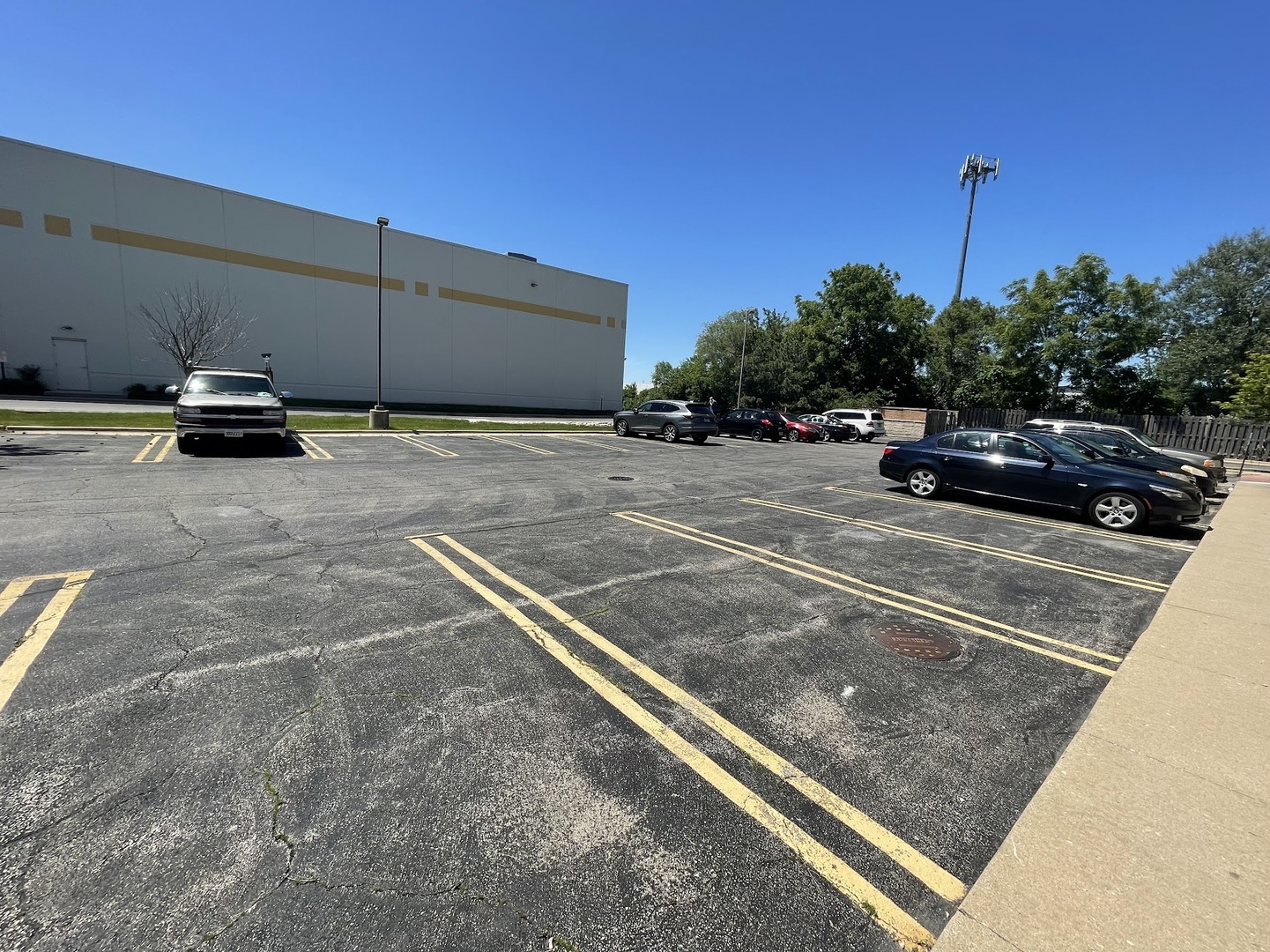 570 N Schmale Road #C, Carol Stream, IL 60188