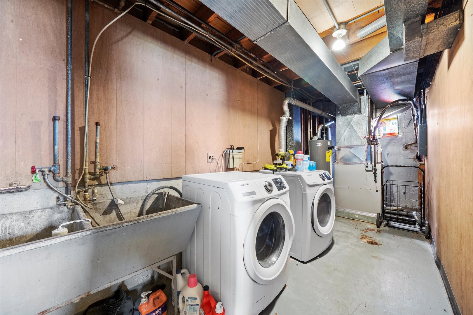 1012 E 159th Place, South Holland, IL 60473