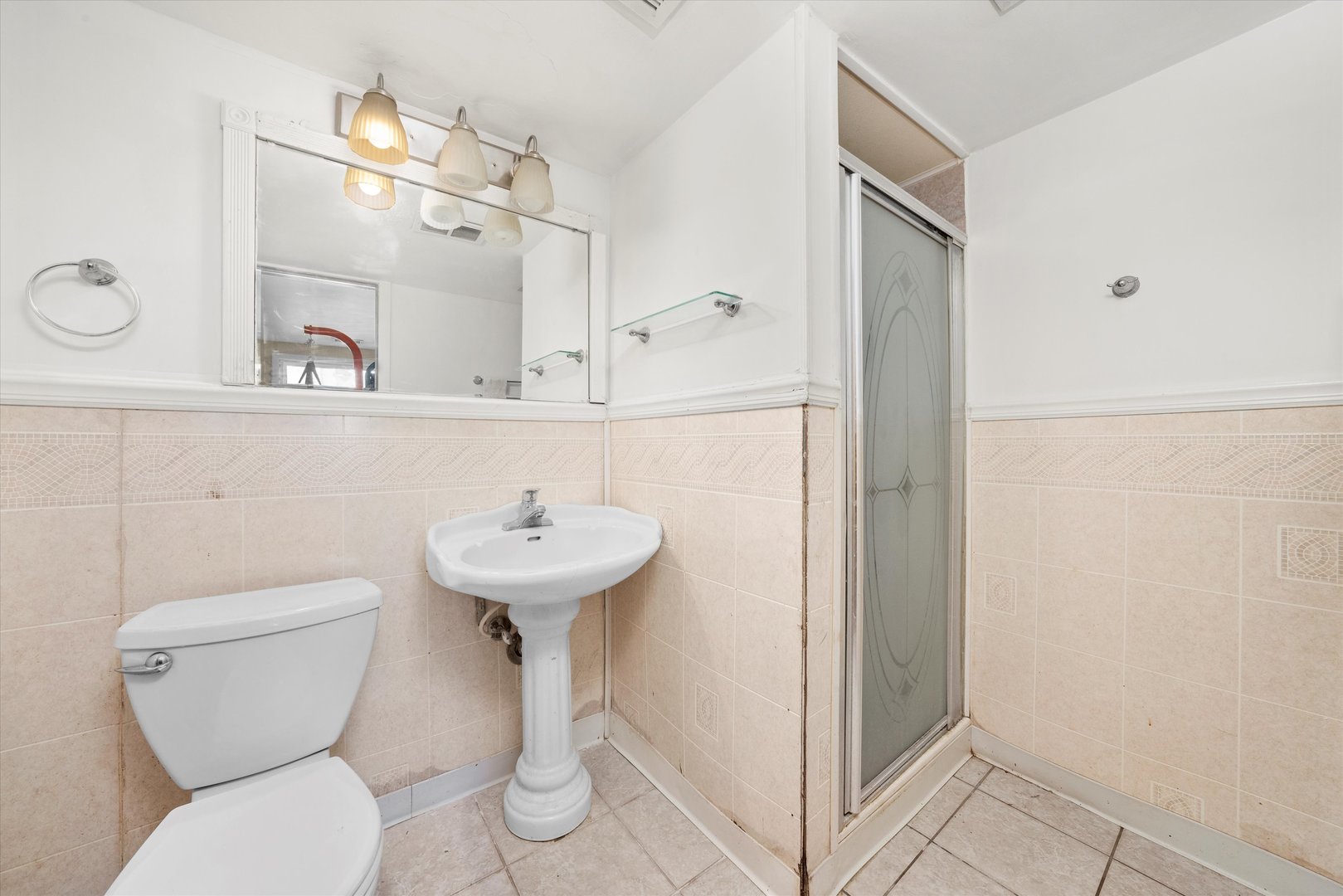 1012 E 159th Place, South Holland, IL 60473