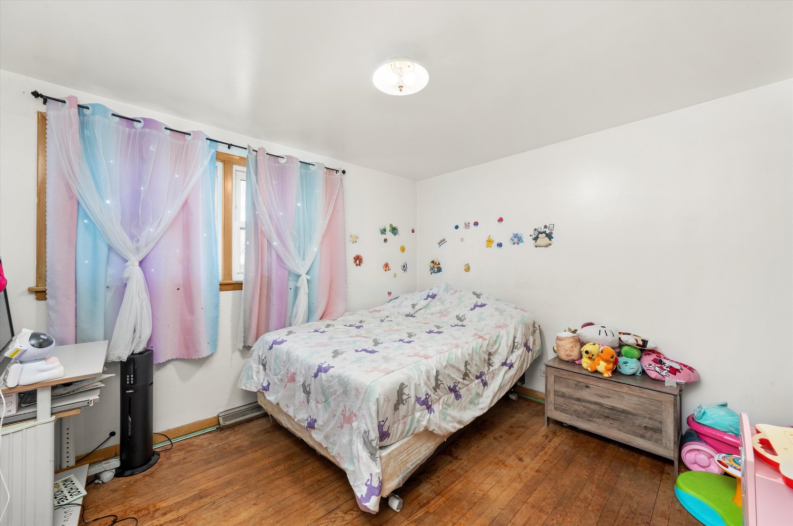 1012 E 159th Place, South Holland, IL 60473