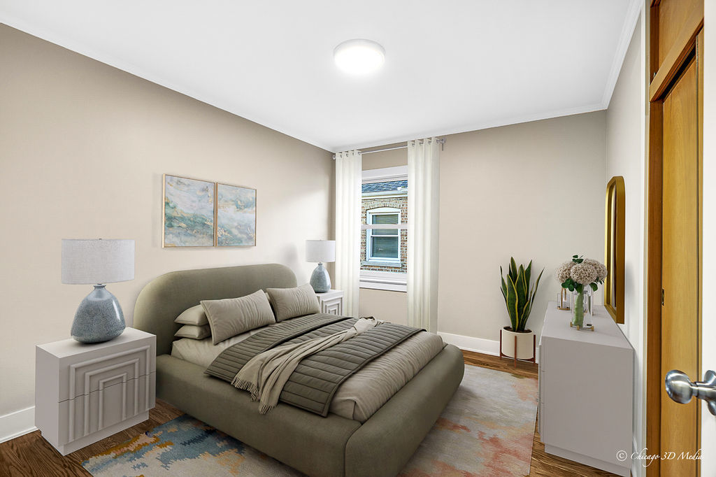 5056 N Mont Clare Avenue, Chicago, IL 60656