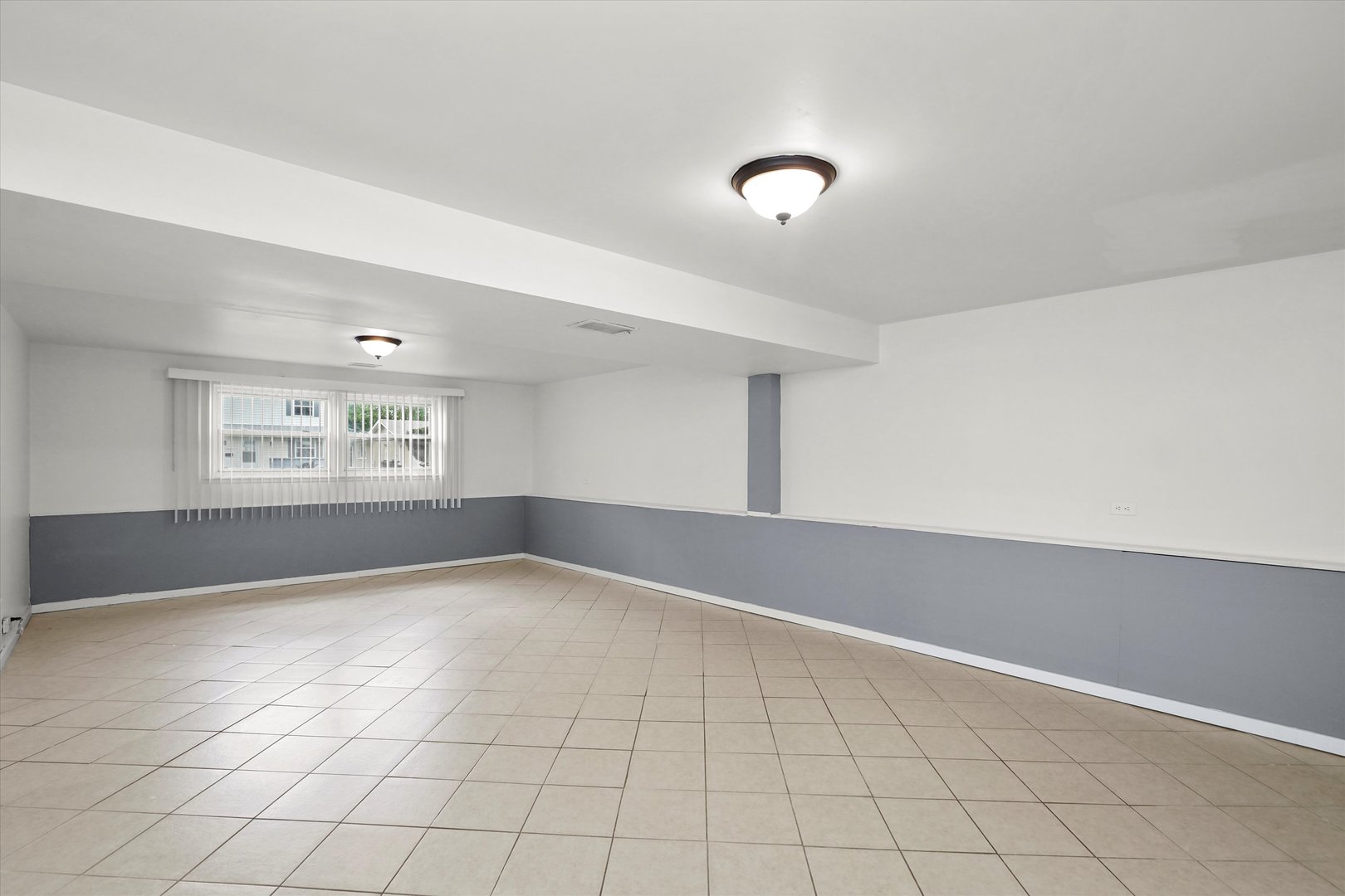 17311 Burr Oak Lane, Hazel Crest, IL 60429