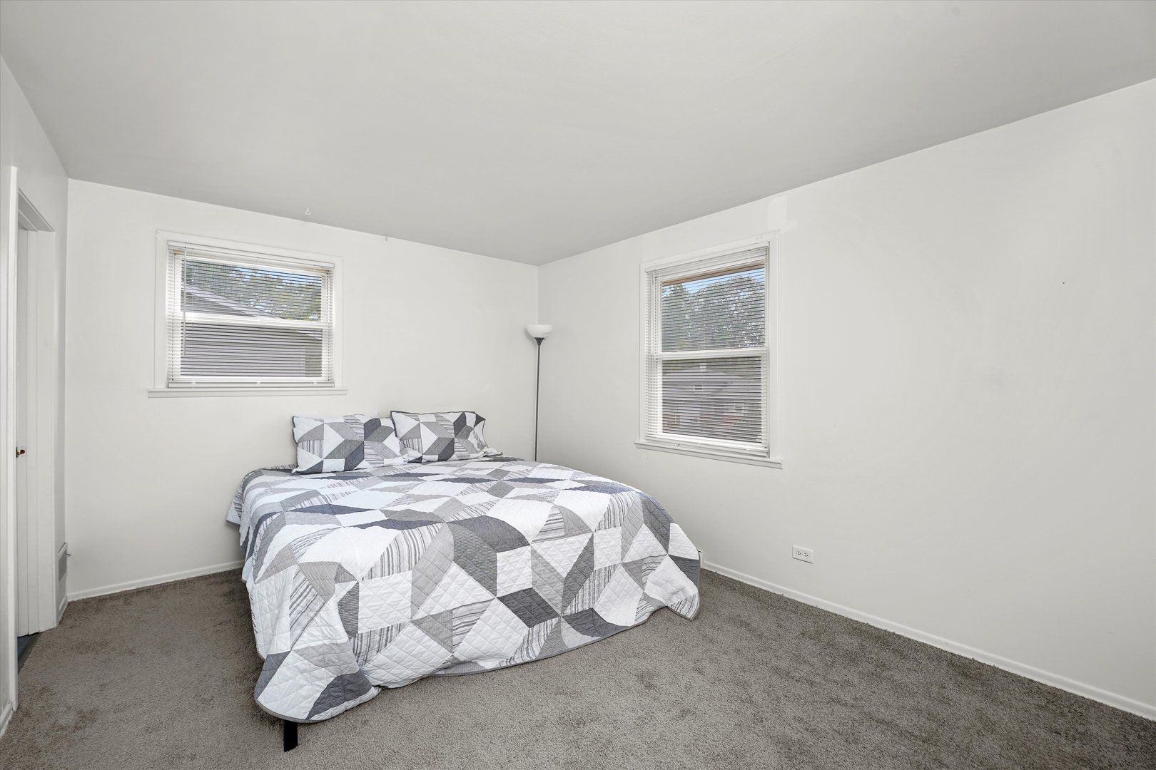 17311 Burr Oak Lane, Hazel Crest, IL 60429