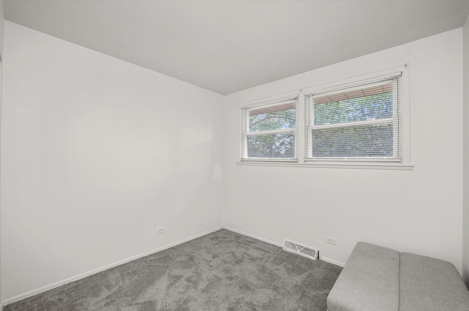 17311 Burr Oak Lane, Hazel Crest, IL 60429