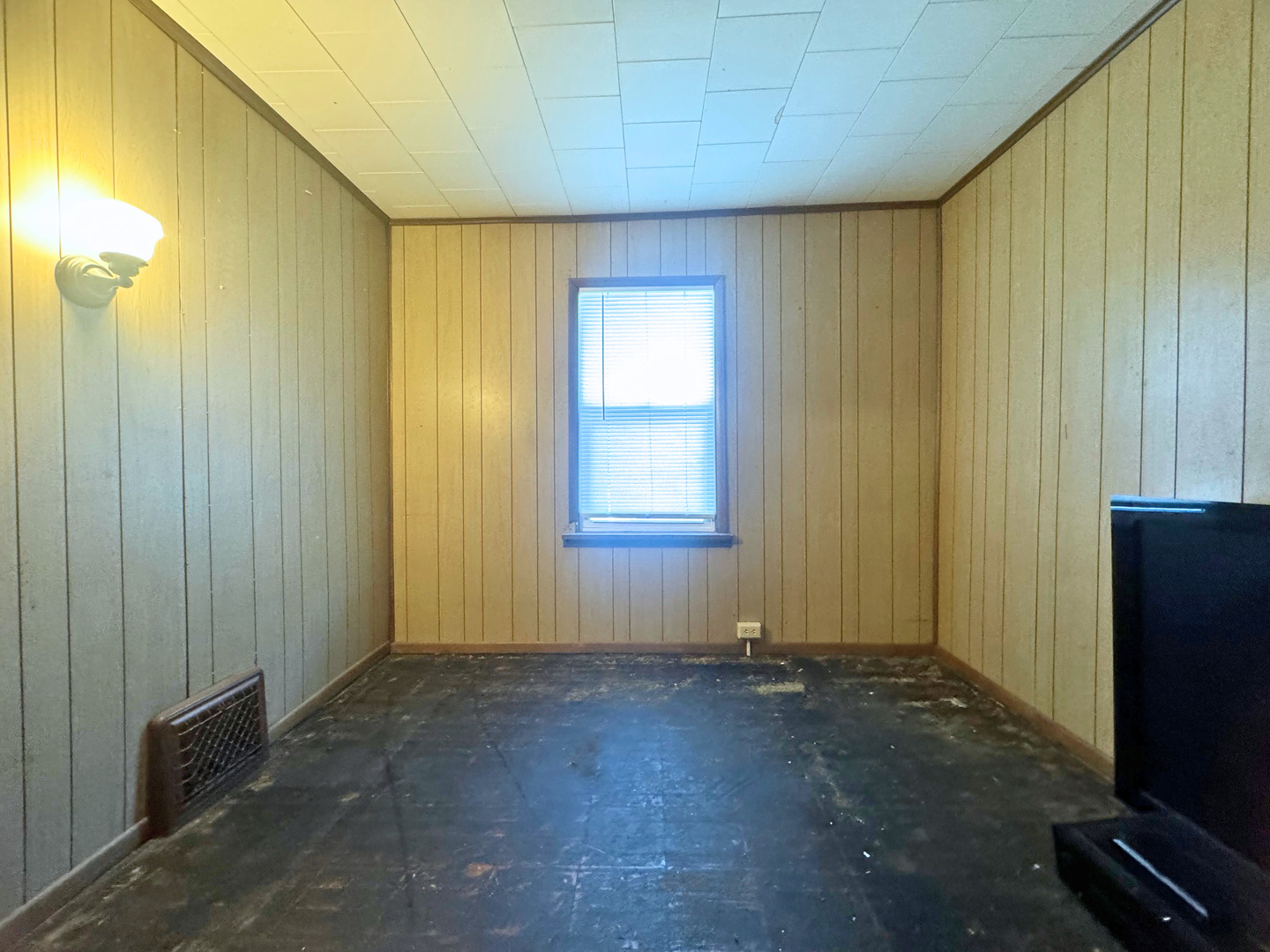 922 W Lafayette Street, Ottawa, IL 61350