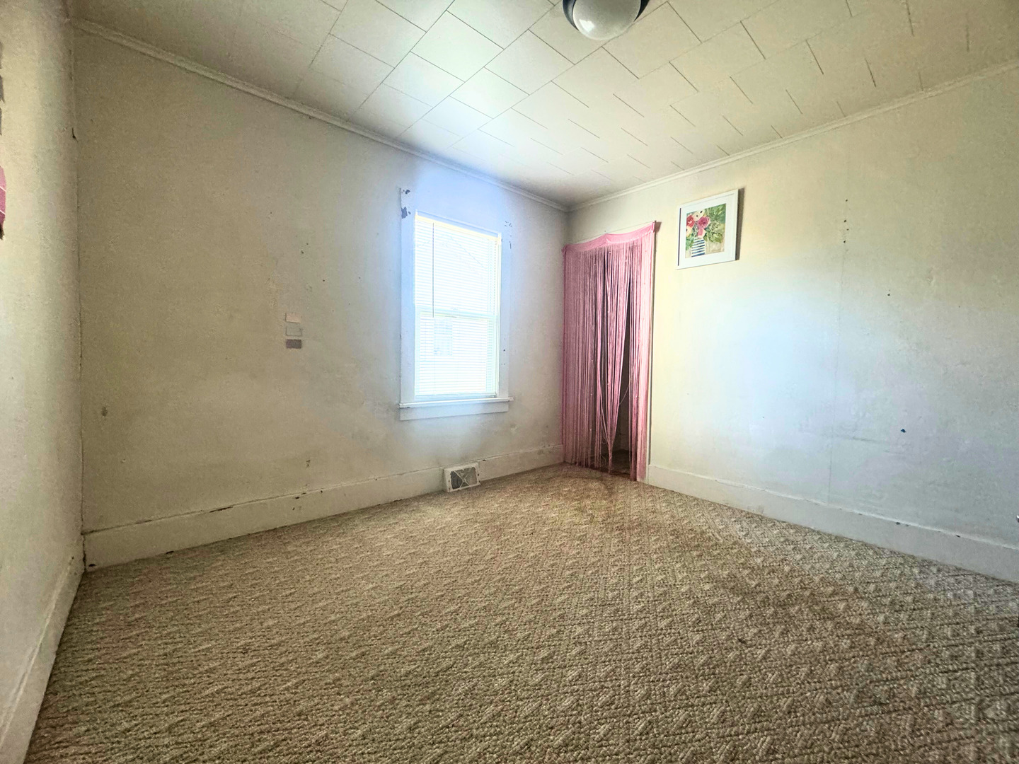 922 W Lafayette Street, Ottawa, IL 61350