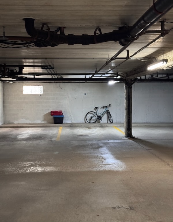 4530 W 93rd Street #1B, Oak Lawn, IL 60453