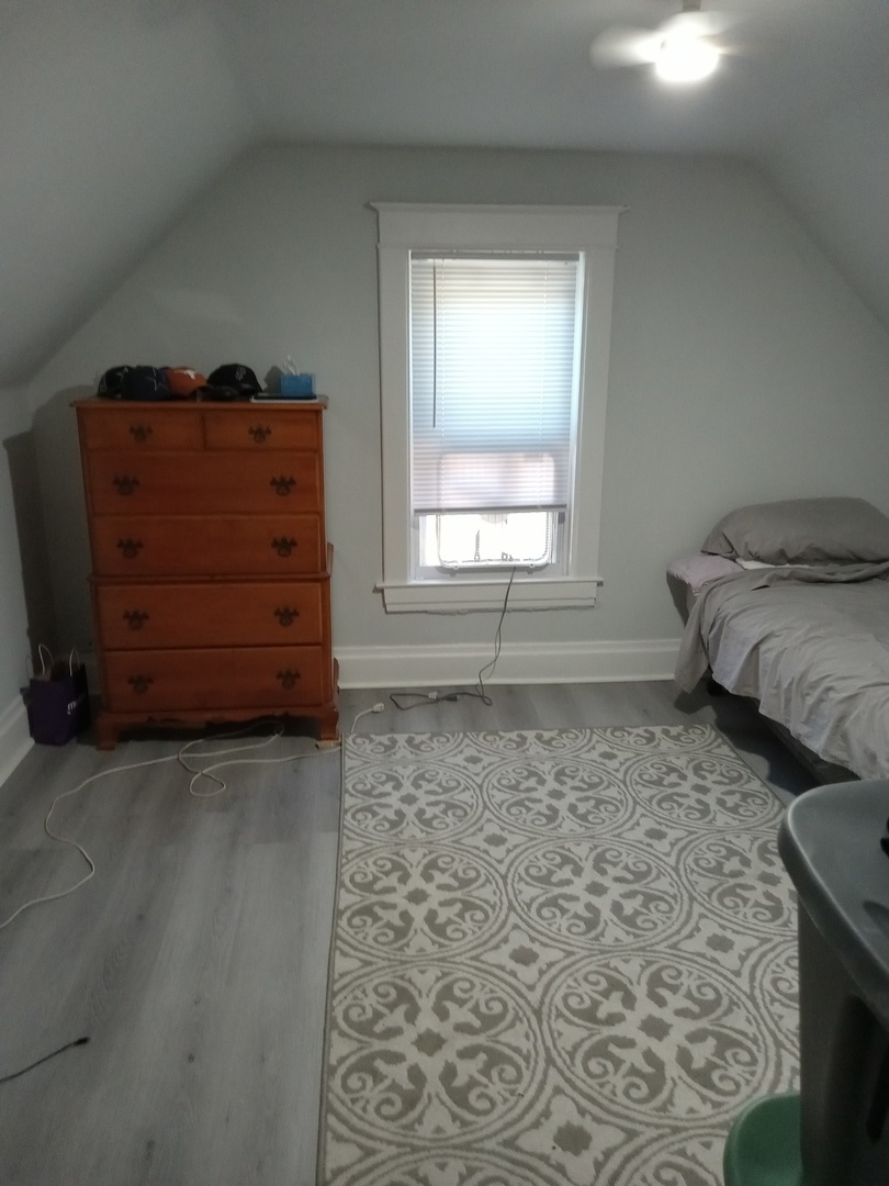 968 Judge Avenue, Waukegan, IL 60085