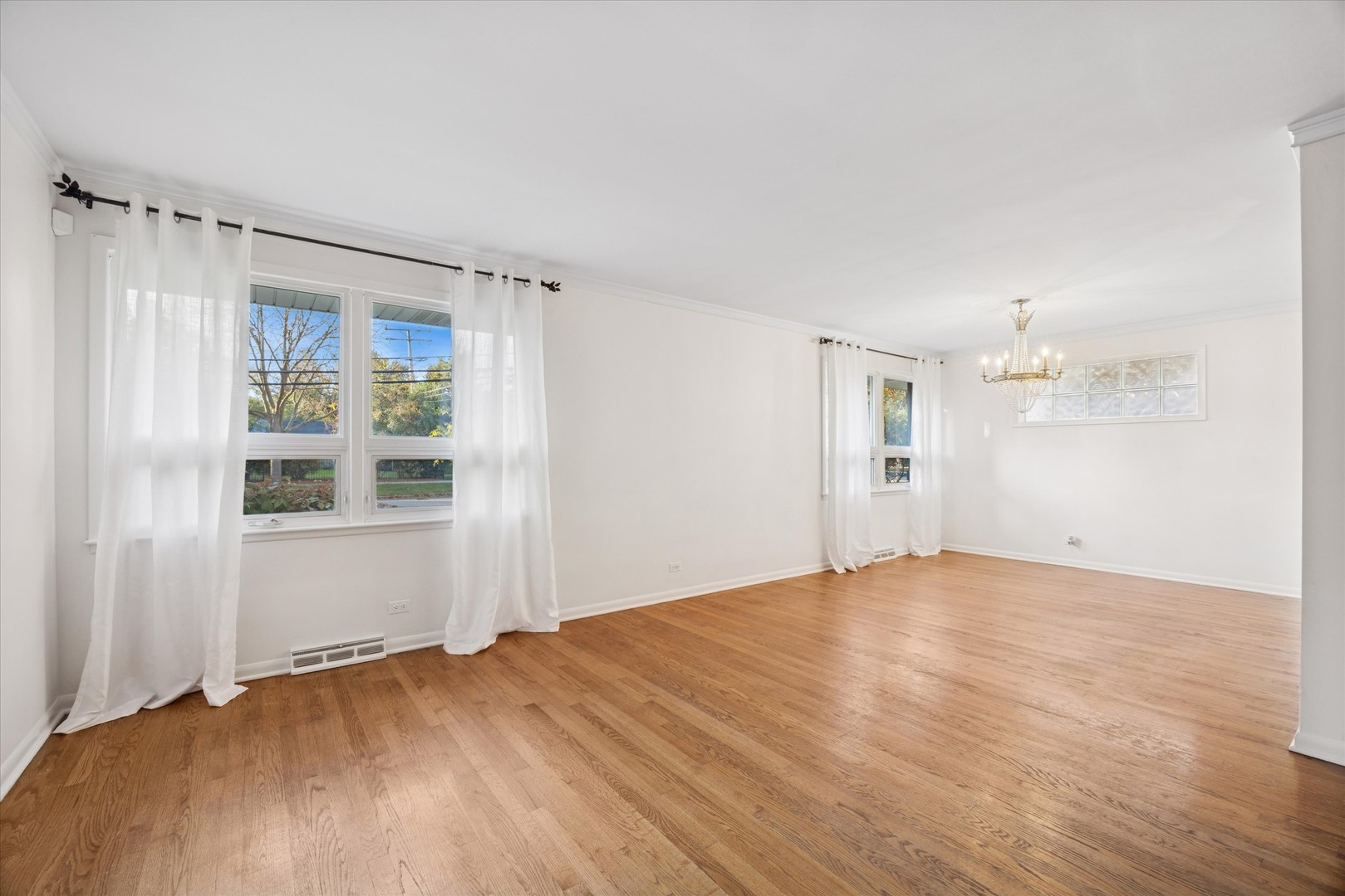 1340 Oak Street, Western Springs, IL 60558