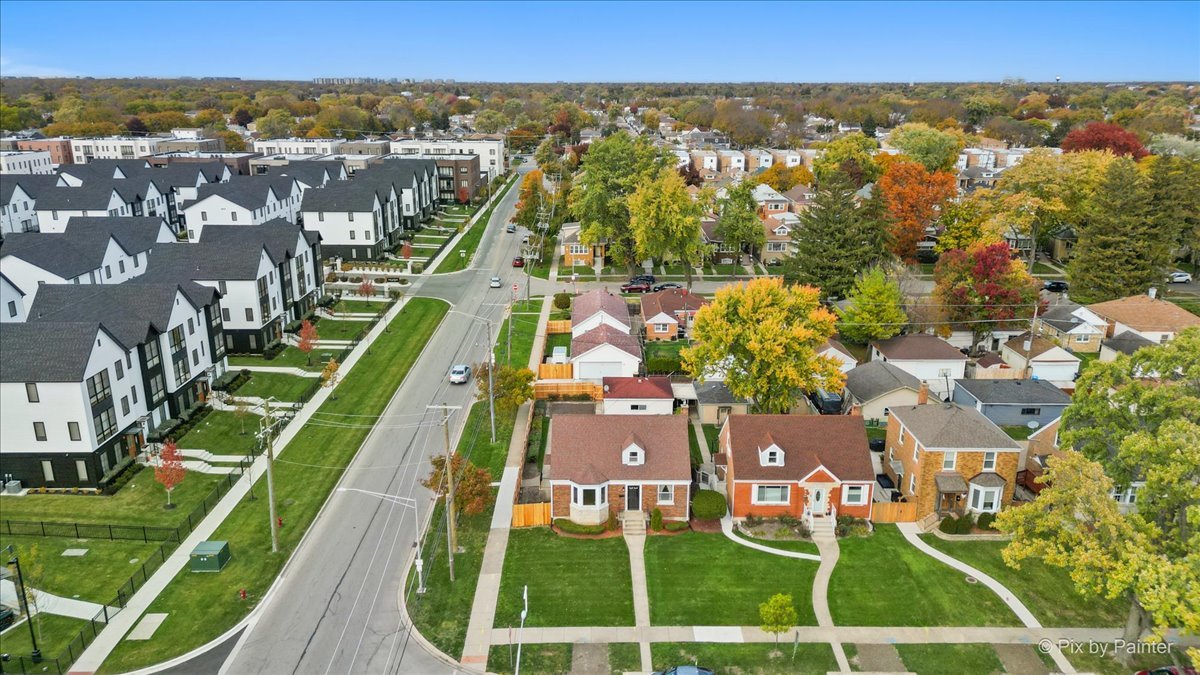 7944 W Metropole Street, Elmwood Park, IL 60707