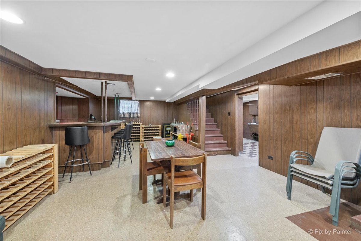 7944 W Metropole Street, Elmwood Park, IL 60707