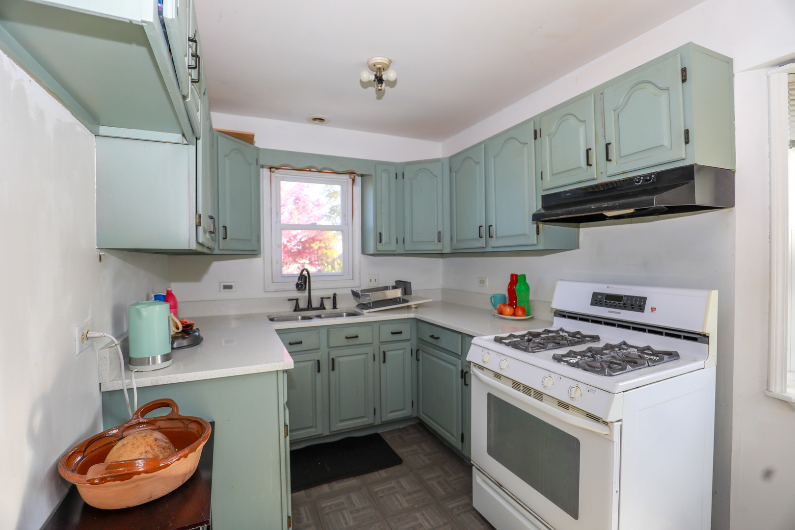 2830 Edgington Street, Franklin Park, IL 60131