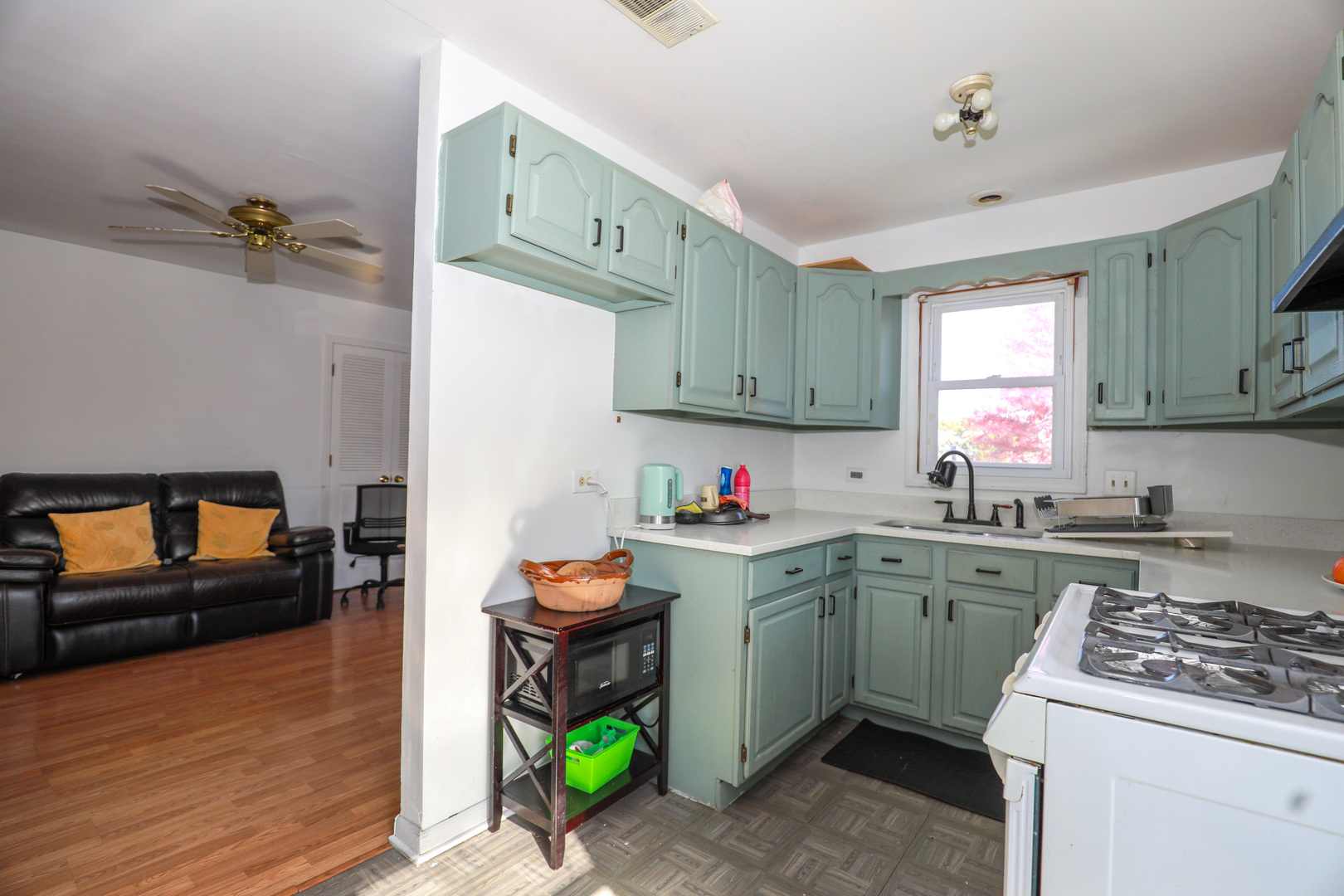 2830 Edgington Street, Franklin Park, IL 60131