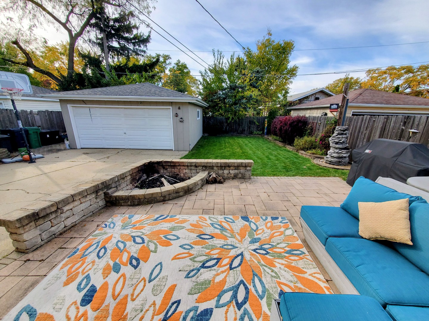 220 N Grace Street, Lombard, IL 60148