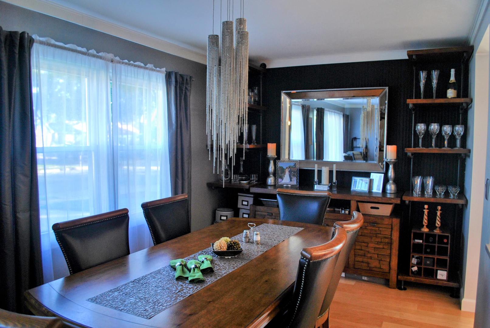 220 N Grace Street, Lombard, IL 60148