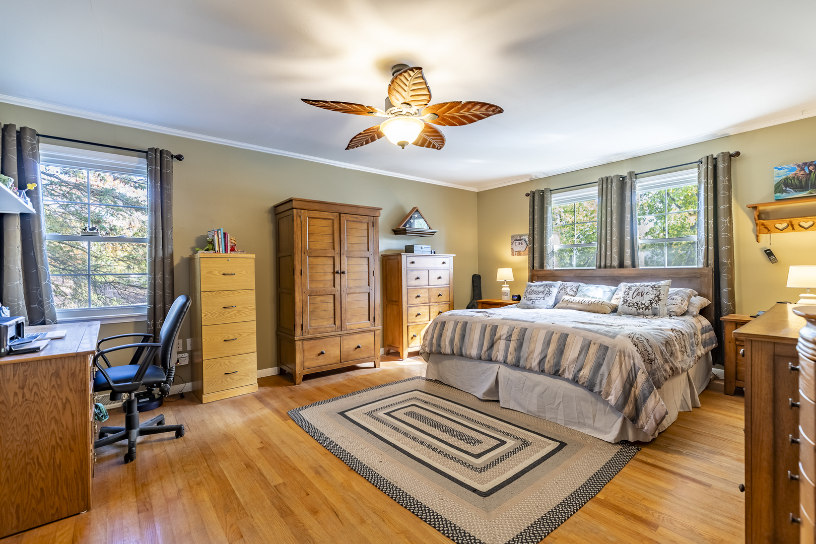 10 Herman Court, Crete, IL 60417