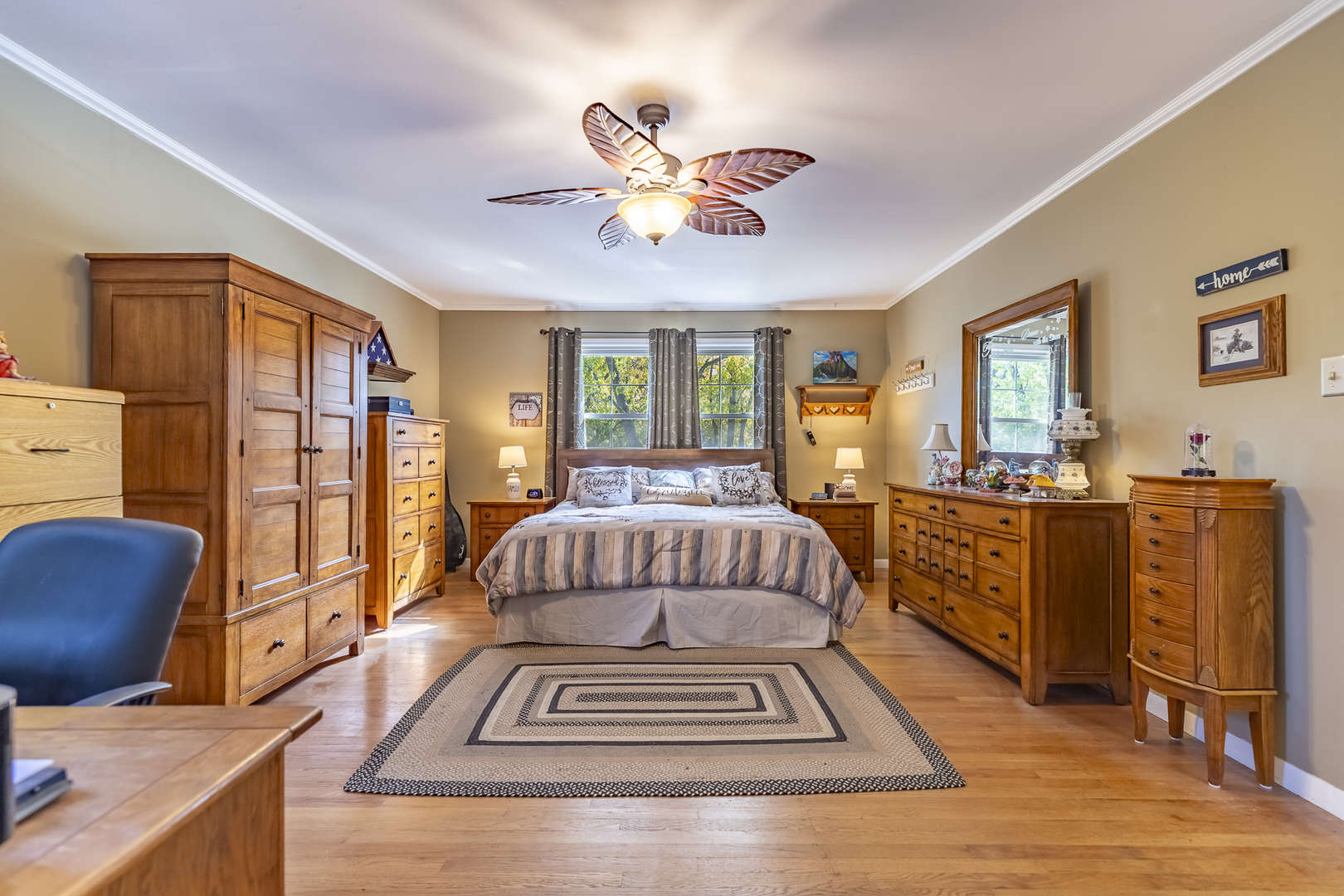 10 Herman Court, Crete, IL 60417