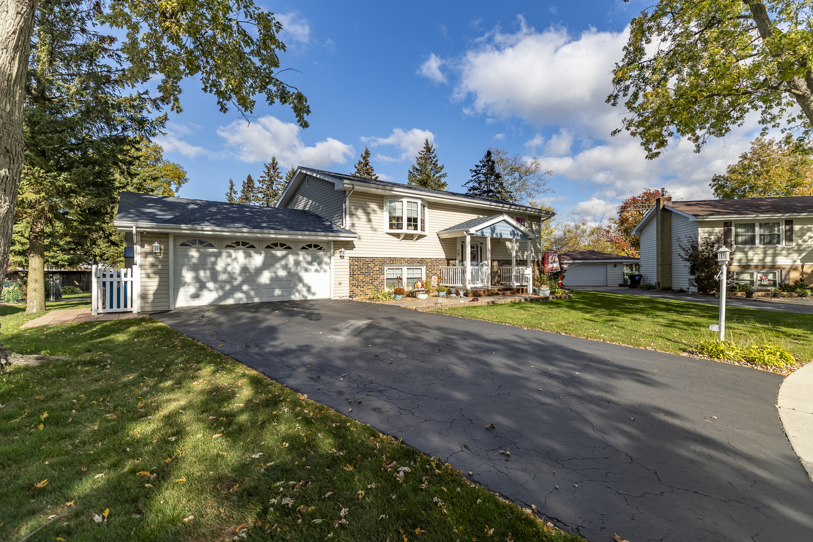 10 Herman Court, Crete, IL 60417