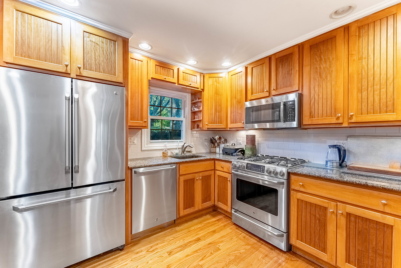 3S240 Burr Oak Drive, Glen Ellyn, IL 60137