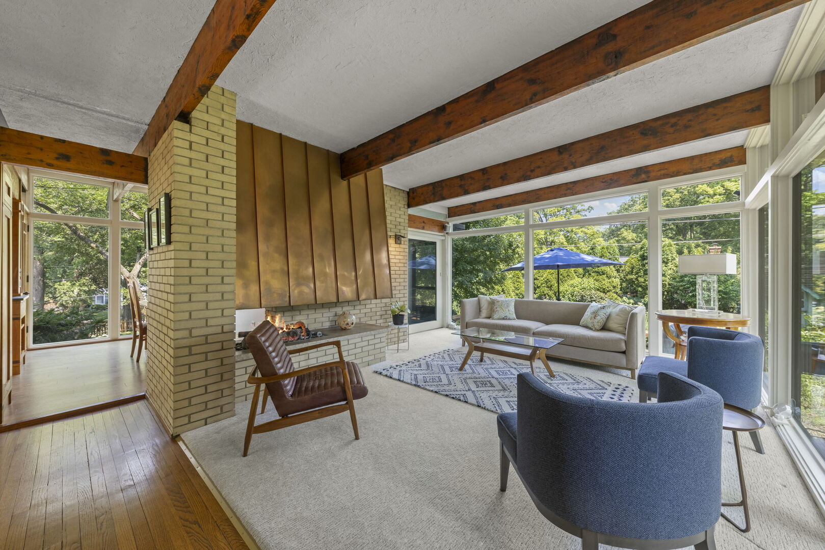 625 Midway Park, Glen Ellyn, IL 60137