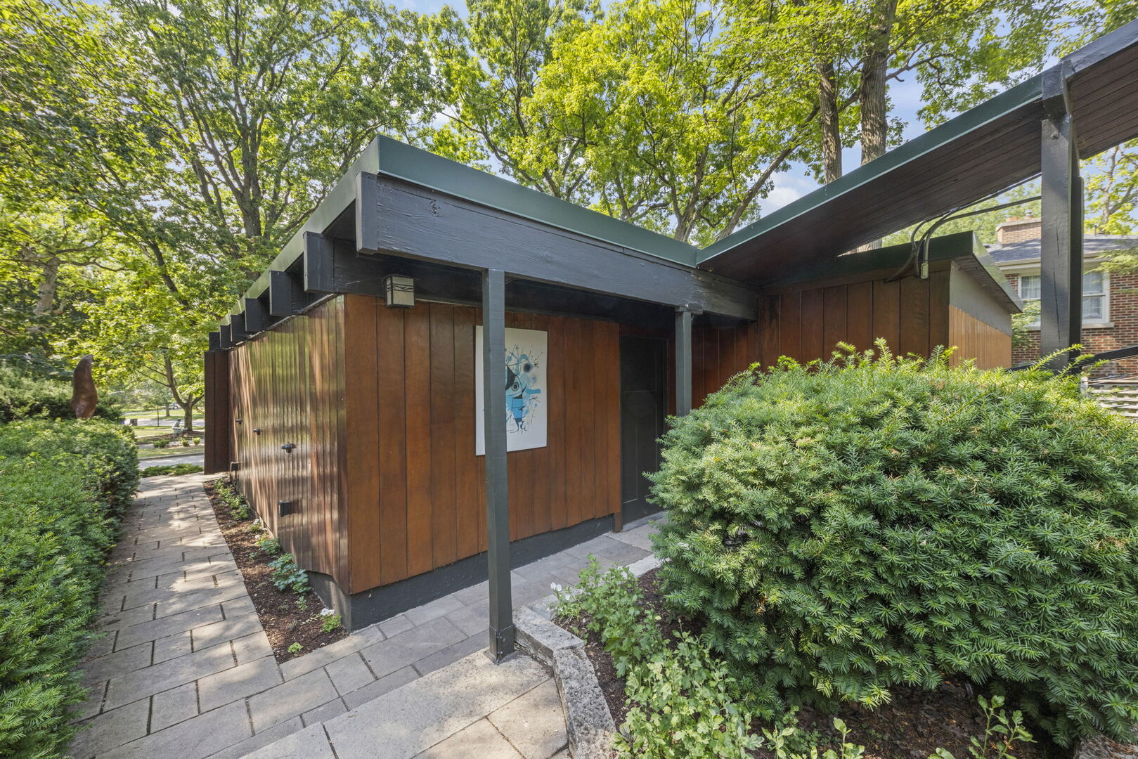 625 Midway Park, Glen Ellyn, IL 60137