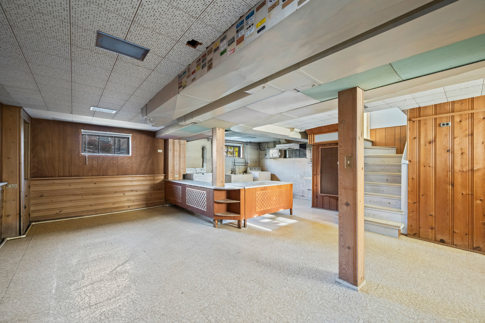 543 Columbia Avenue, Des Plaines, IL 60016