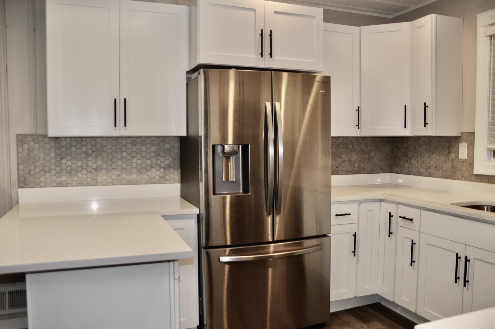 110 W 12th Avenue, Naperville, IL 60563