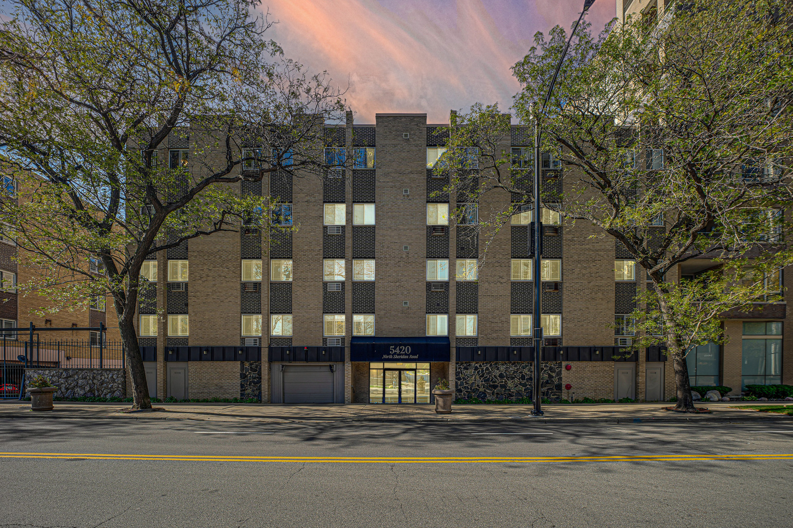 5420 N SHERIDAN Road #501, Chicago, IL 60640