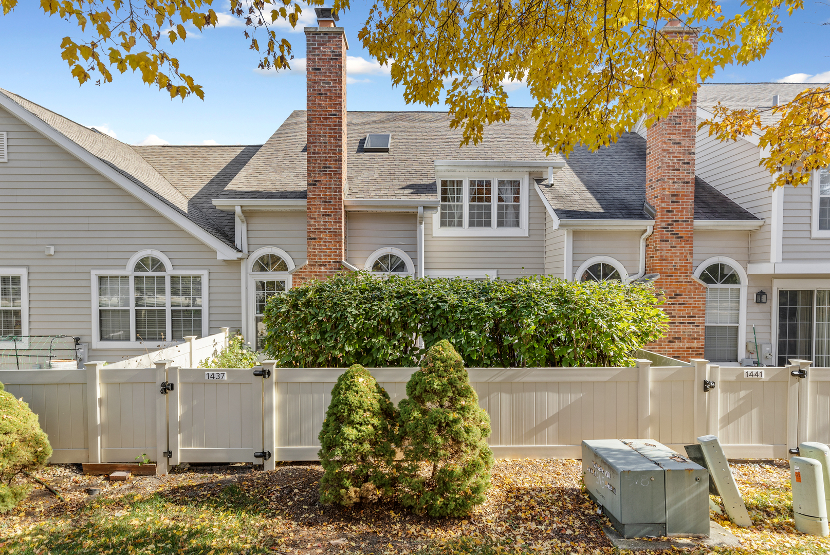 1437 WHITMAN Court, Schaumburg, IL 60173