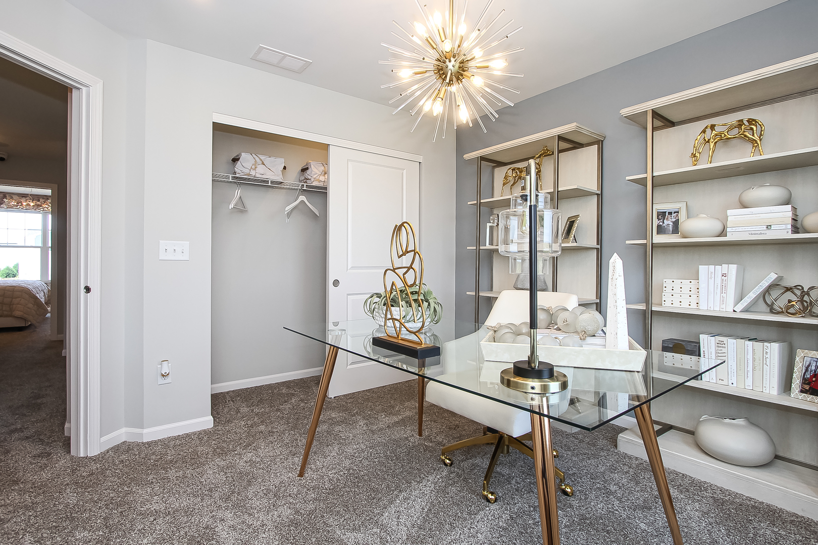 403 Comstock Road, South Elgin, IL 60177