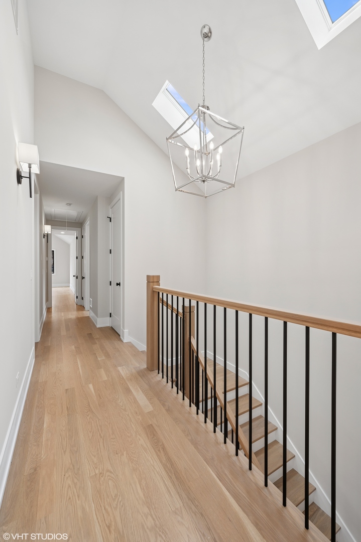 3920 N Bell Avenue, Chicago, IL 60618