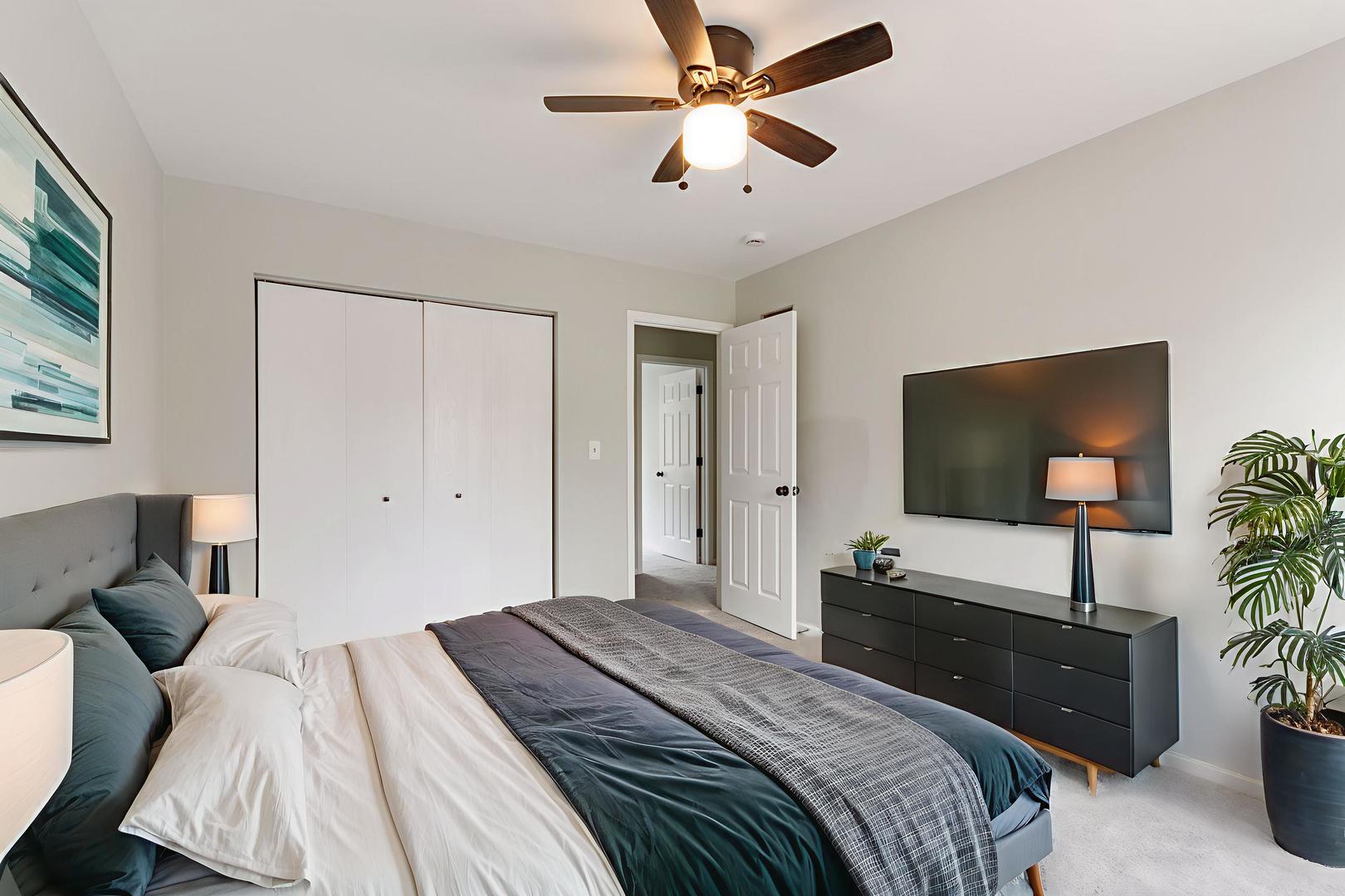 427 Bradford Place, Bolingbrook, IL 60490