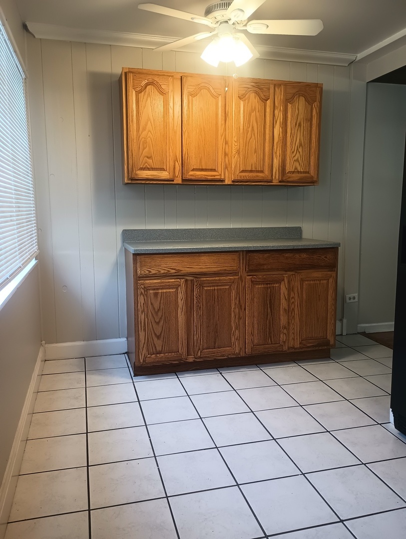 22223 Navaho Avenue, Sauk Village, IL 60411