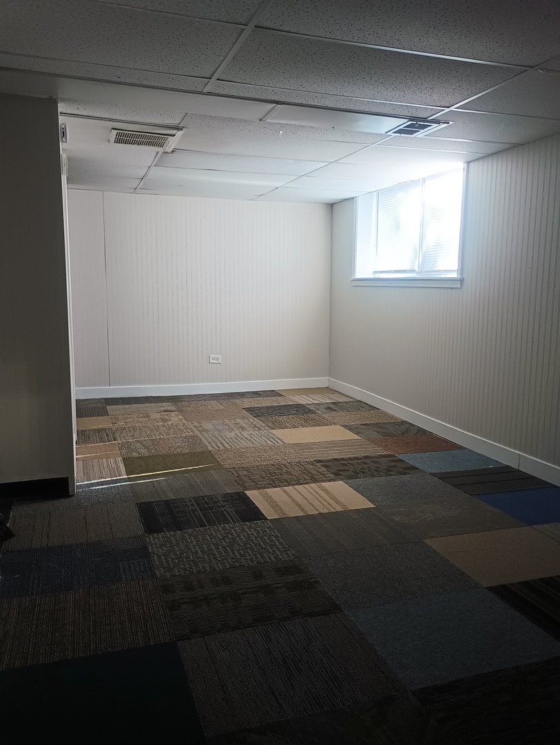 22223 Navaho Avenue, Sauk Village, IL 60411