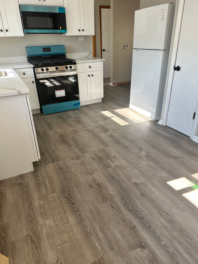 7538 WAUKEGAN Road #1-W, Niles, IL 60714