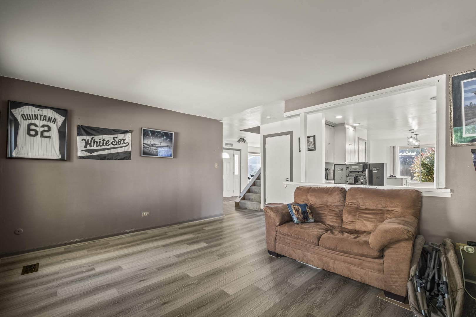 7558 W Hawthorne Lane, Frankfort, IL 60423