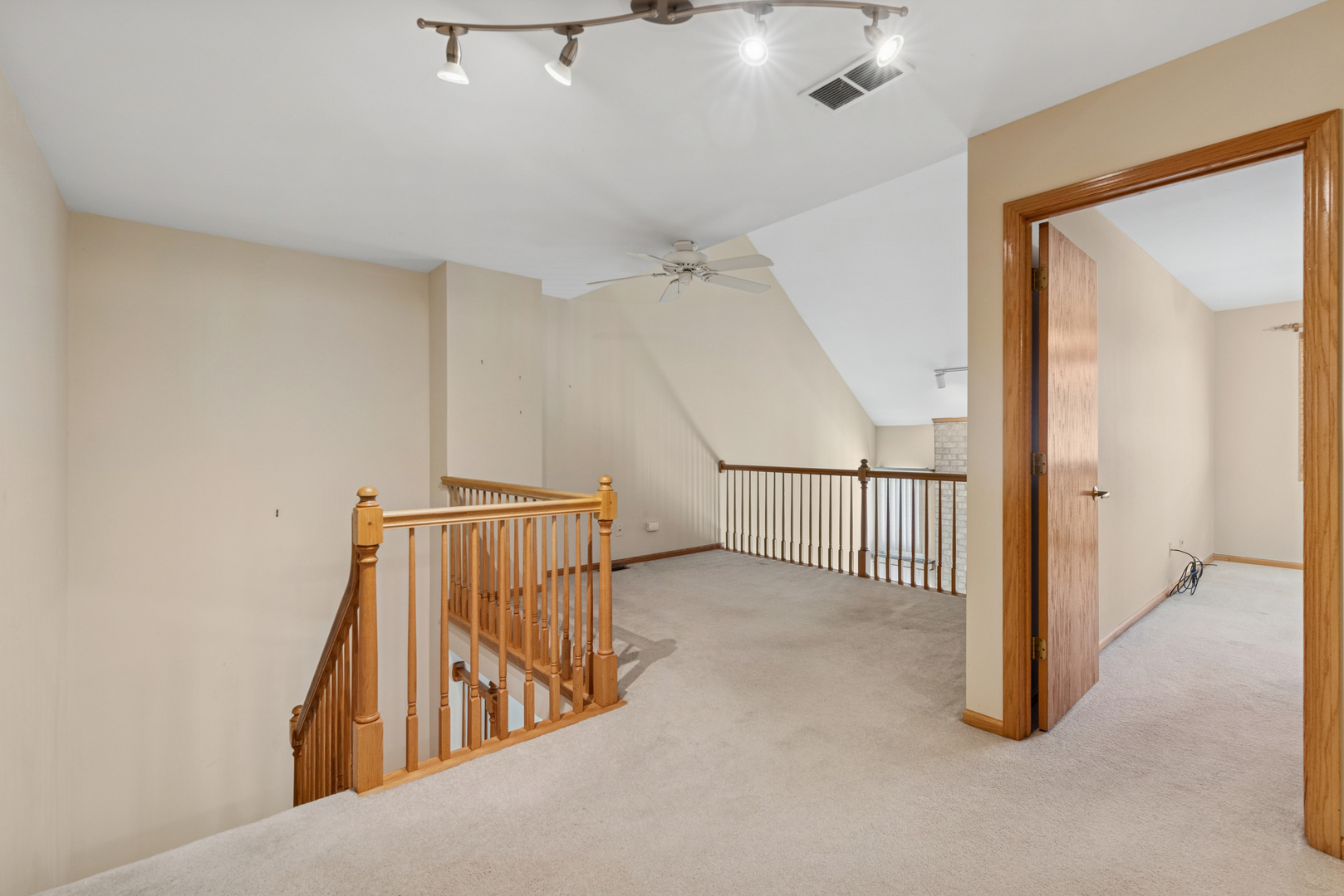 9035 W 111th Street #E, Palos Hills, IL 60465