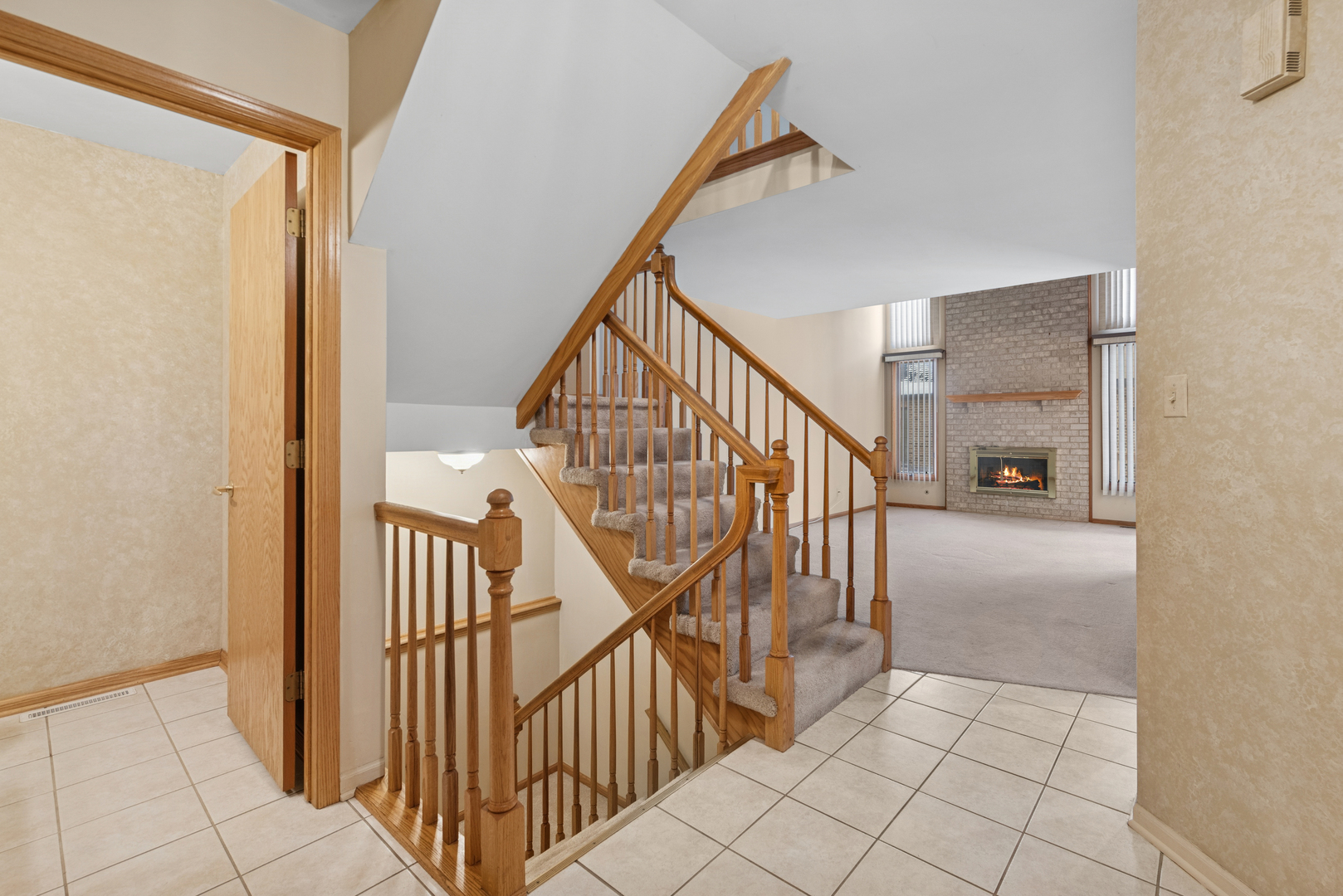 9035 W 111th Street #E, Palos Hills, IL 60465