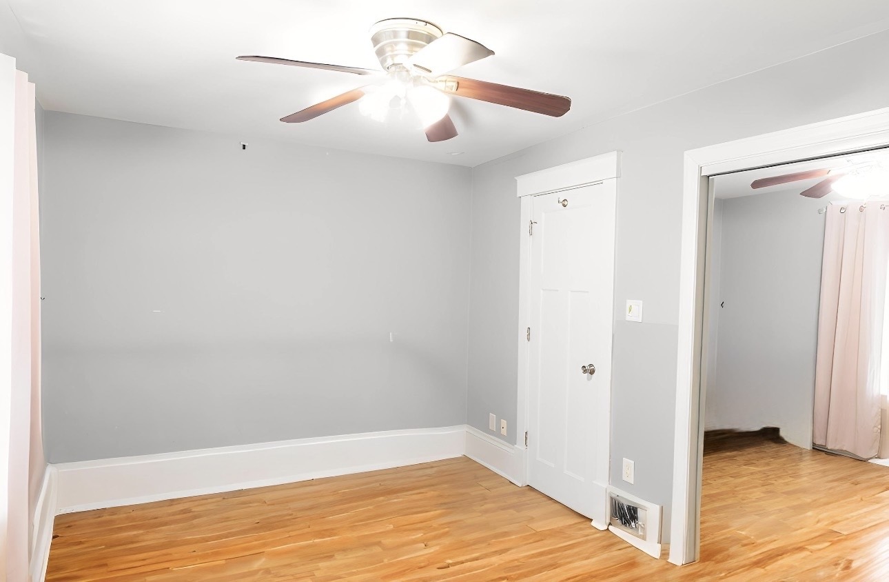 939 Saint John Street, Elgin, IL 60120