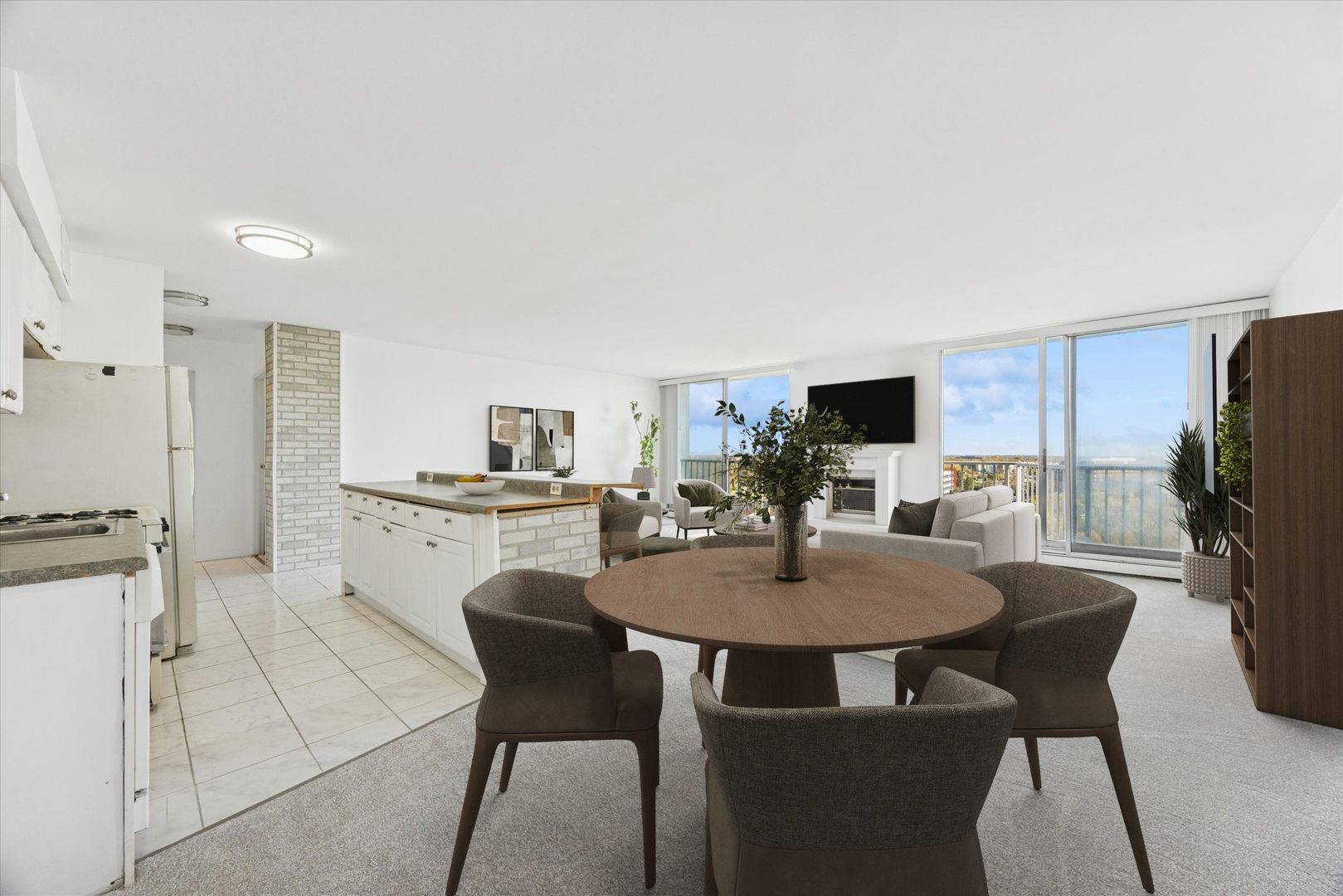 20 N Tower Road #12L, Oak Brook, IL 60523