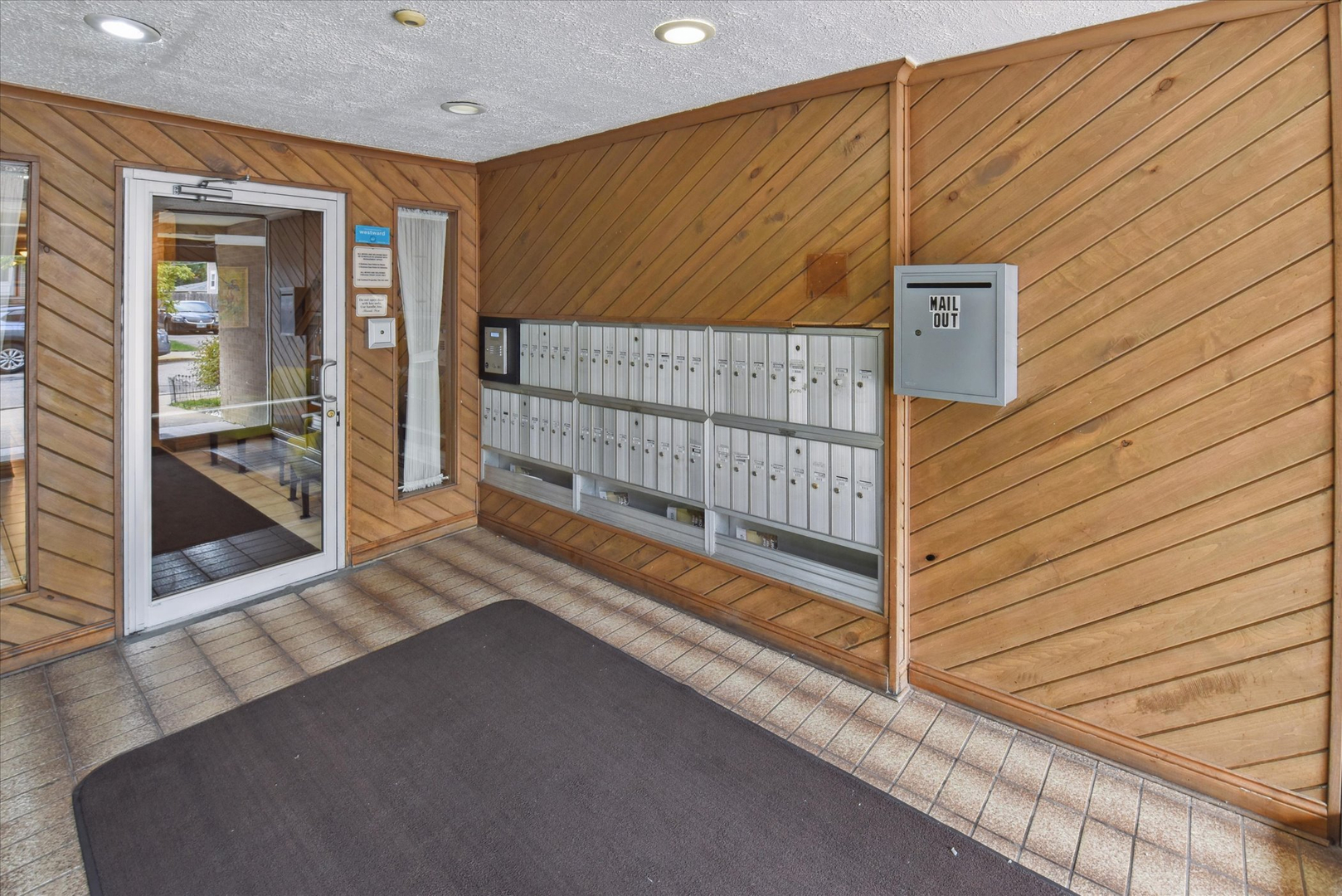 Forest Park, IL 60130