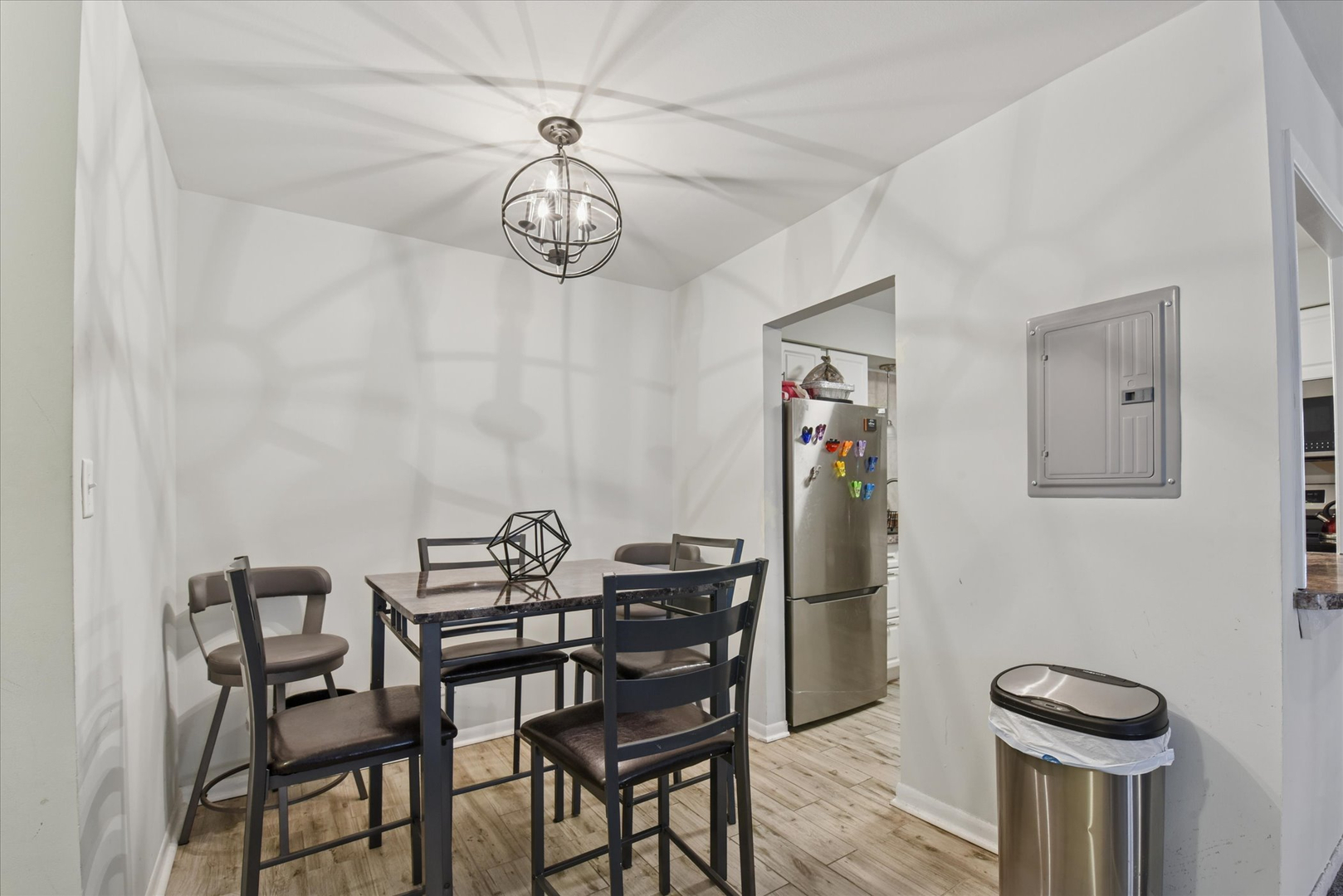 Forest Park, IL 60130