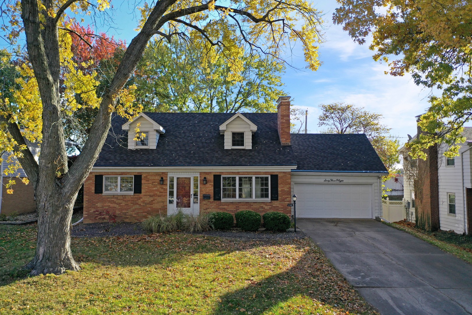 6308 N Imperial Drive, Peoria, IL 61614